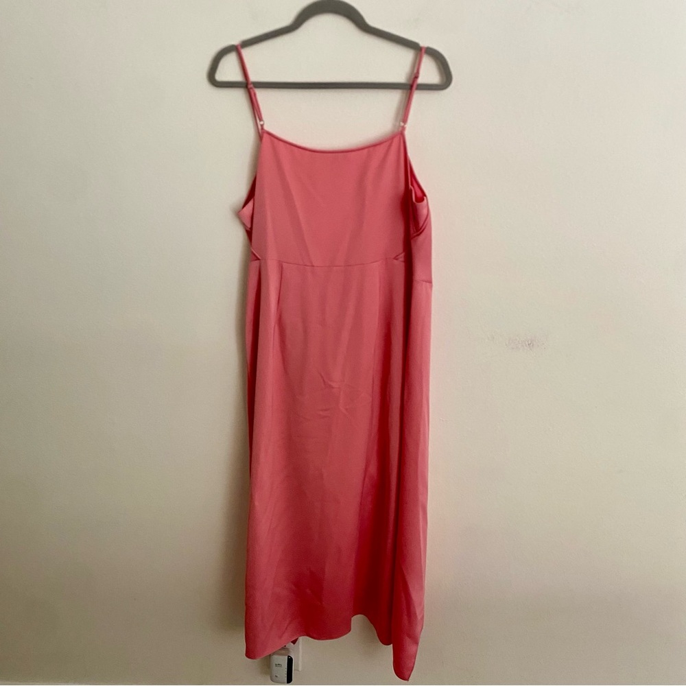 NWT DIANE VON FURSTENBERG AVILA PETAL PINK SLEEVELESS WRAP MIDI DRESS SIZE 12 - Picture 3 of 5